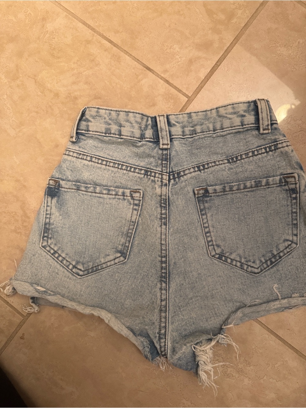 Denim&Co Light Blue High-Rise Frayed Jean Shorts - Picture 2 of 3